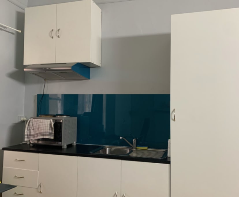 Furnished room studio flat for rent