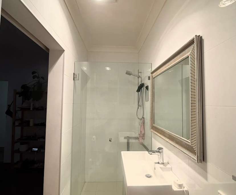 $530, Flatshare, 3 bathrooms, Coogee NSW 2034