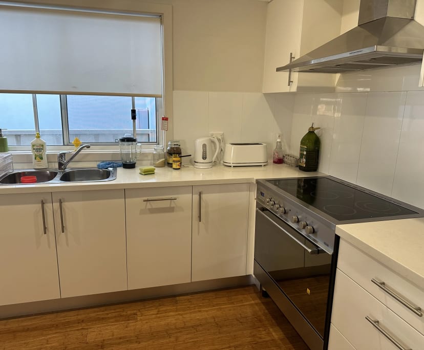 $320, Share-house, 4 bathrooms, Thirroul NSW 2515