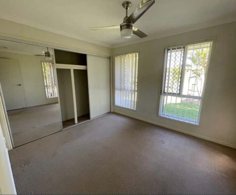 Unfurnished room in a share house
