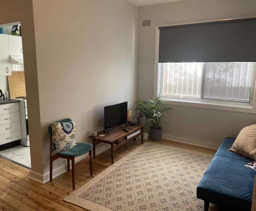 Furnished room in a flatshare