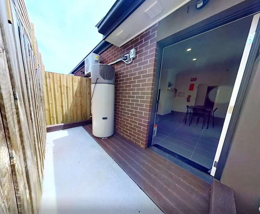 $350, Share-house, 9 rooms, Saint Albans VIC 3021, Saint Albans VIC 3021