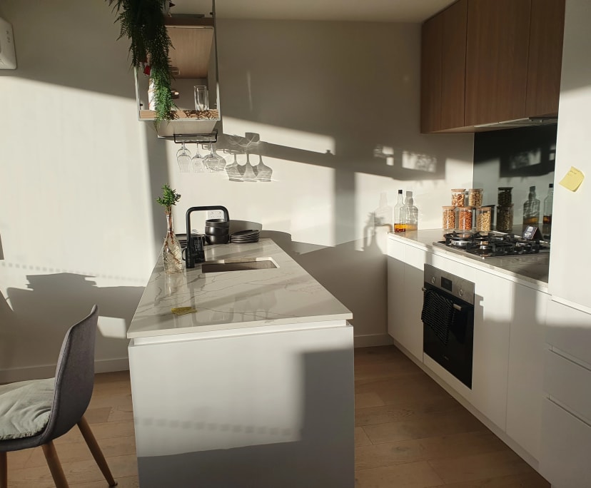 Unfurnished room in a flatshare