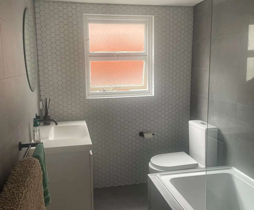 $450, Flatshare, 2 bathrooms, Dee Why NSW 2099