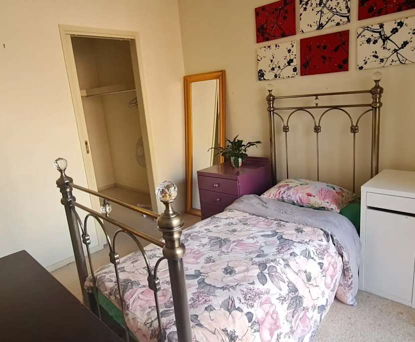Furnished room with ensuite in a share house
