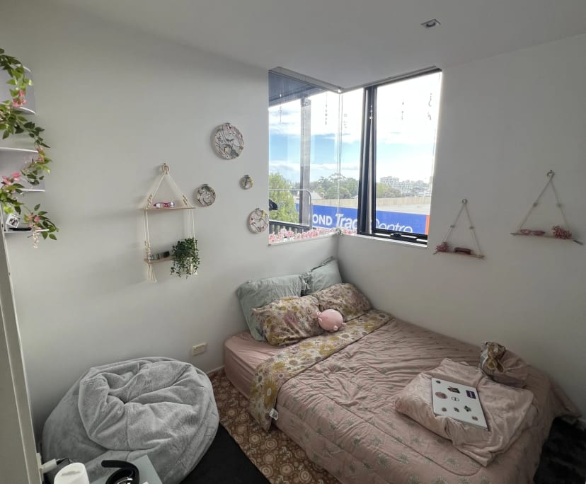 Furnished room with own bathroom