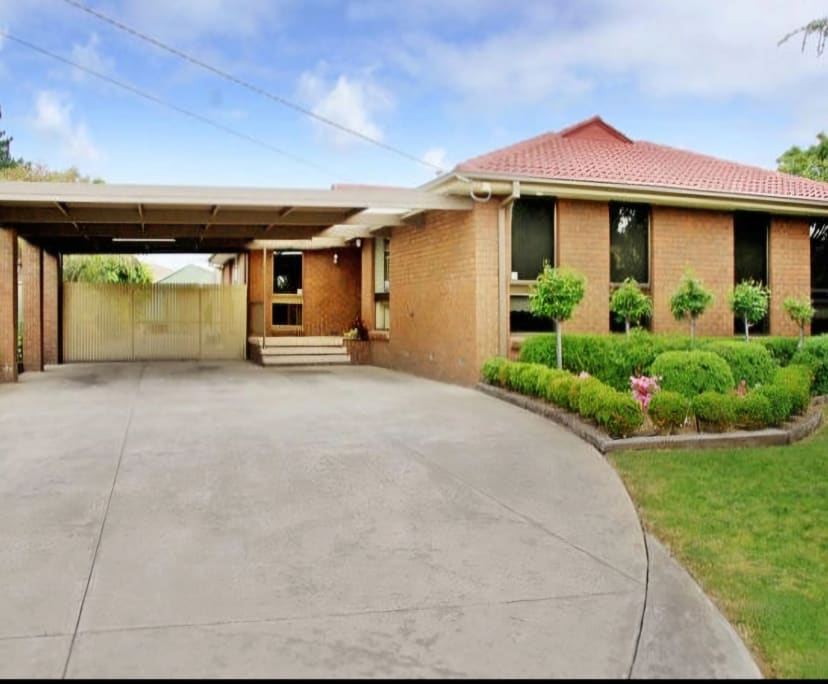 Whole Property for Rent in Geelong 550,