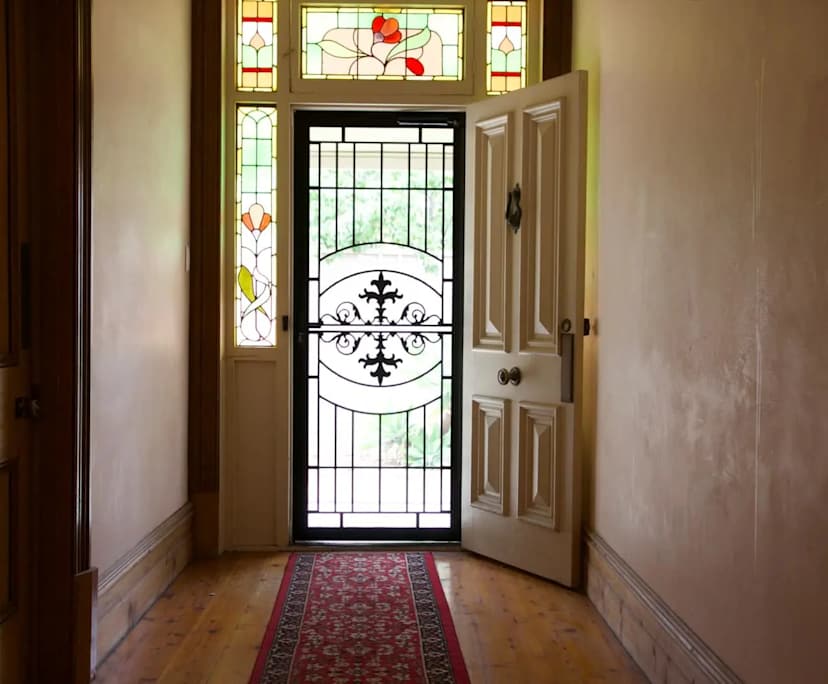 Unfurnished room in a share house