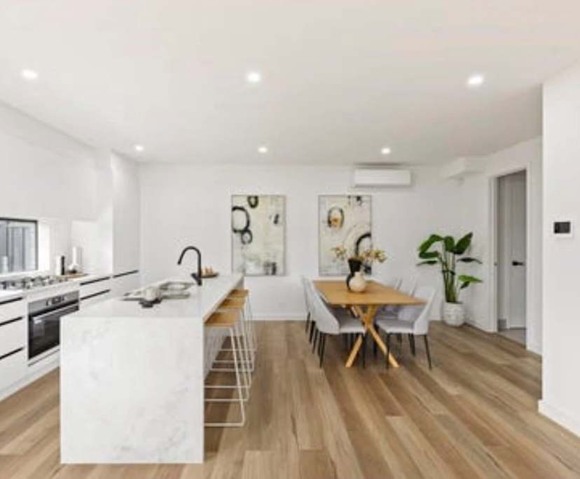 Whole property with 3 rooms for rent