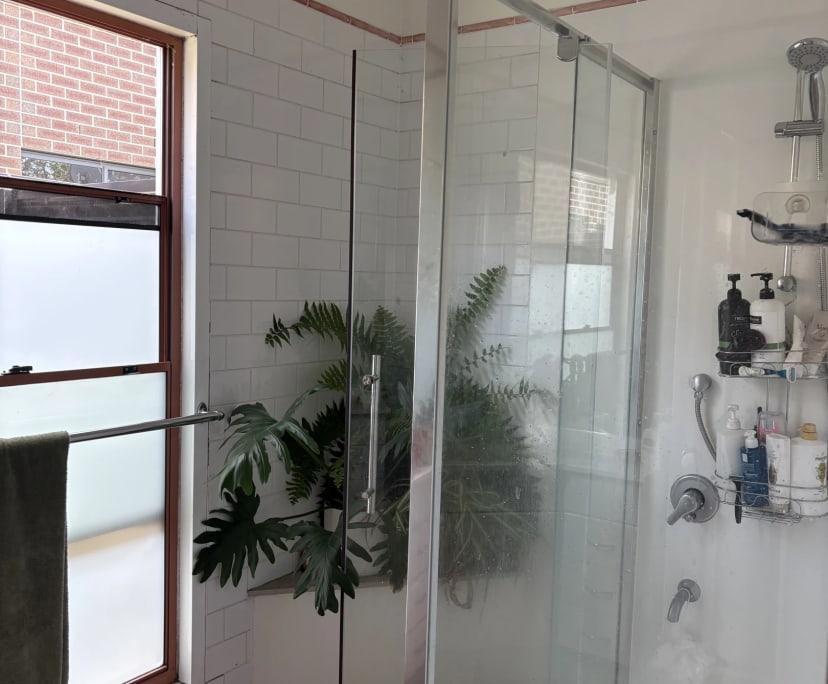 Unfurnished room in a share house