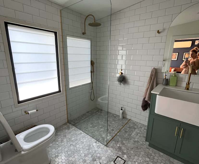 $360, Homestay, 3 bathrooms, Leichhardt NSW 2040