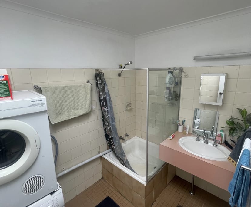 $300, Share-house, 3 bathrooms, Neutral Bay NSW 2089