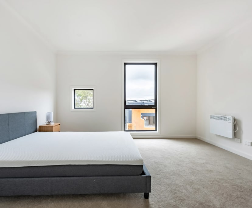 $280, Share-house, 3 bathrooms, South Morang VIC 3752