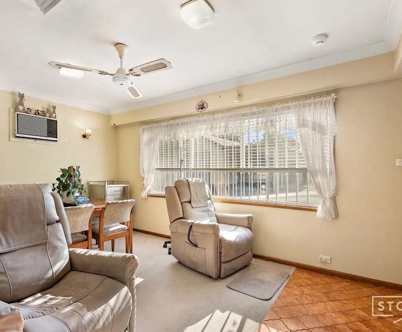 $300, Share-house, 2 bathrooms, Toongabbie NSW 2146