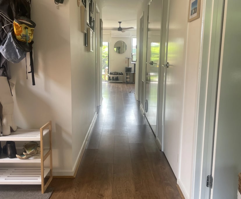 Unfurnished room with own bathroom