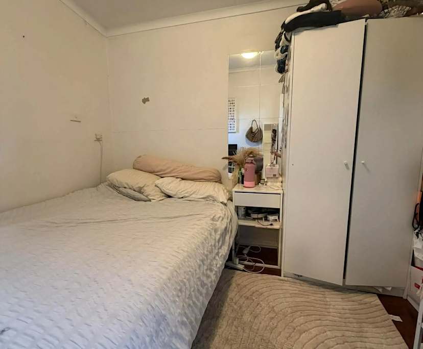 Unfurnished room in a share house