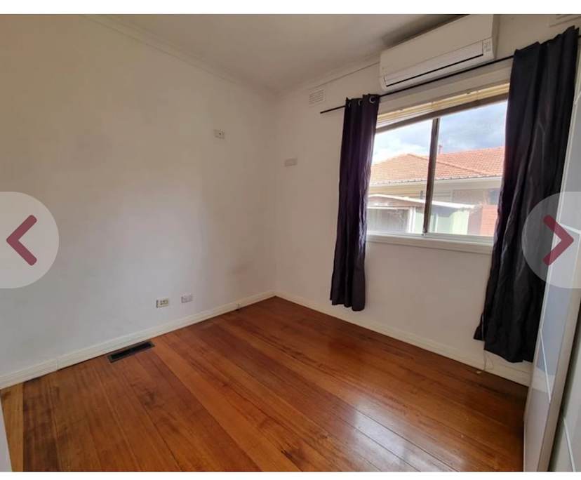 Room in a share house