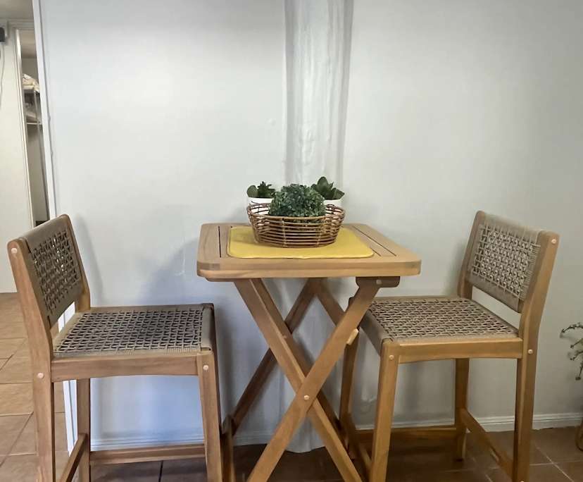 Furnished room studio flat for rent