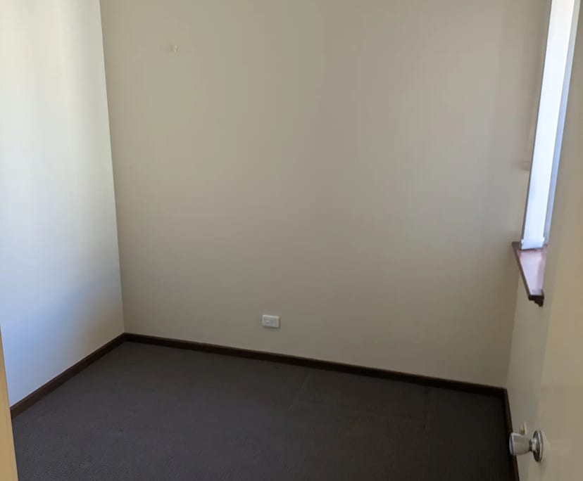 Unfurnished room in a share house