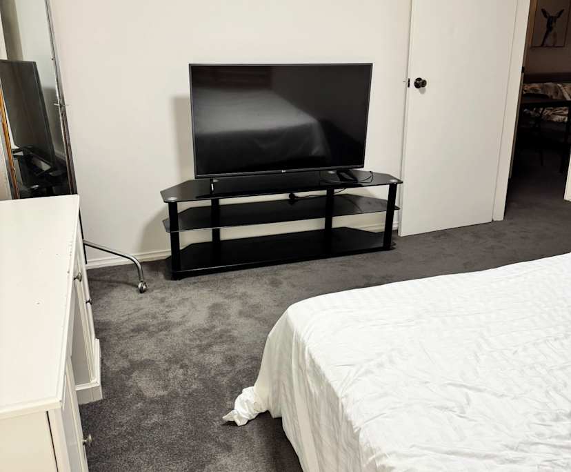 $595, Share-house, 4 bathrooms, South Coogee NSW 2034