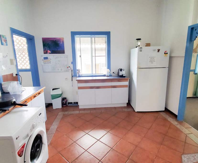 $220, Share-house, 4 bathrooms, Parramatta Park QLD 4870