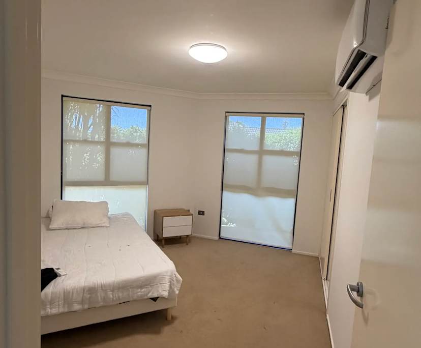 $300, Share-house, 4 bathrooms, Belmont QLD 4153