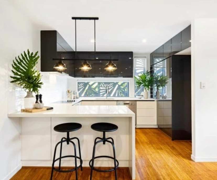 Room with ensuite in a share house