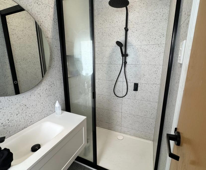 propertyImage