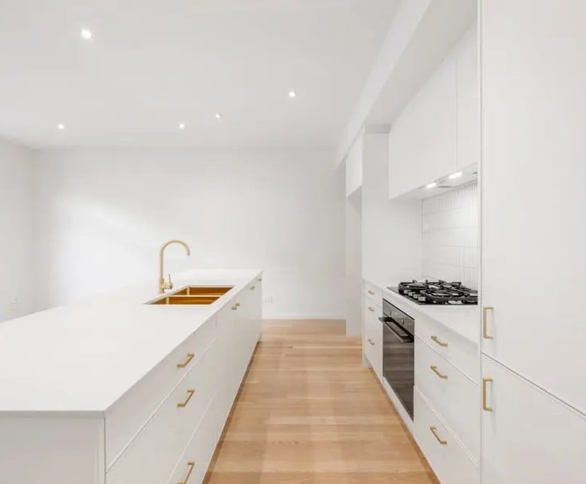 Room in a share house