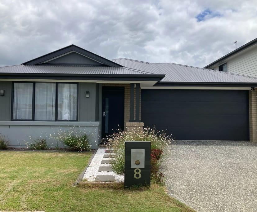 Unfurnished room in a share house