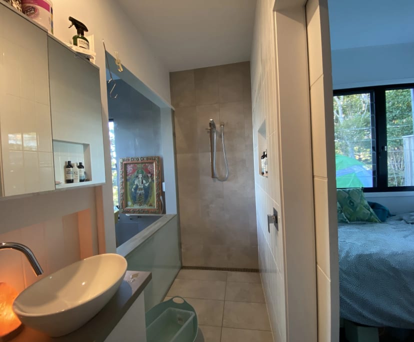 $425, Granny-flat, 1 bathroom, Ocean Shores NSW 2483