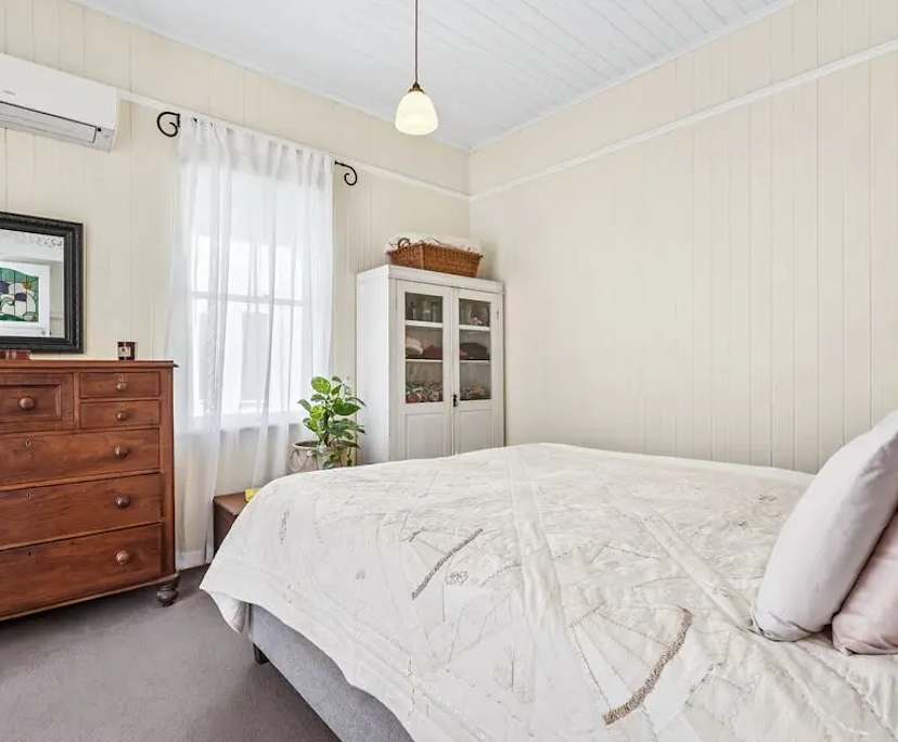 Unfurnished room in a share house