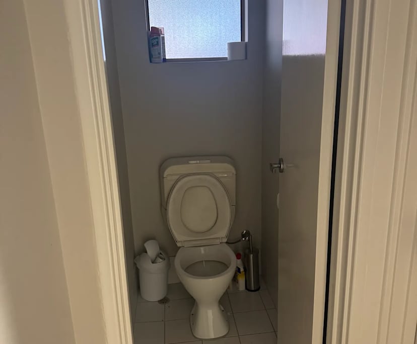 $290, Share-house, 3 bathrooms, Victoria Park WA 6100