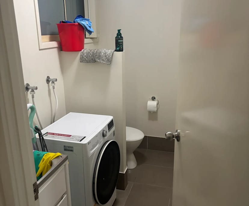 $300, Share-house, 3 bathrooms, Brendale QLD 4500