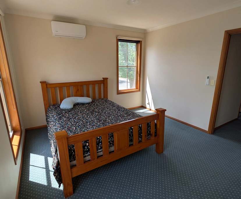 Room in a share house