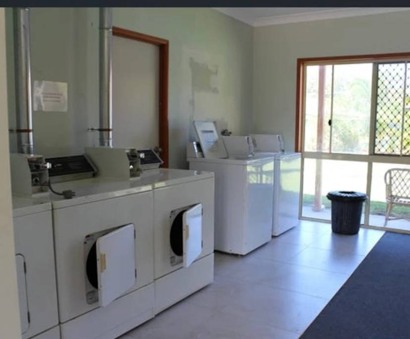 $350, Share-house, 3 bathrooms, Tweed Heads West NSW 2485