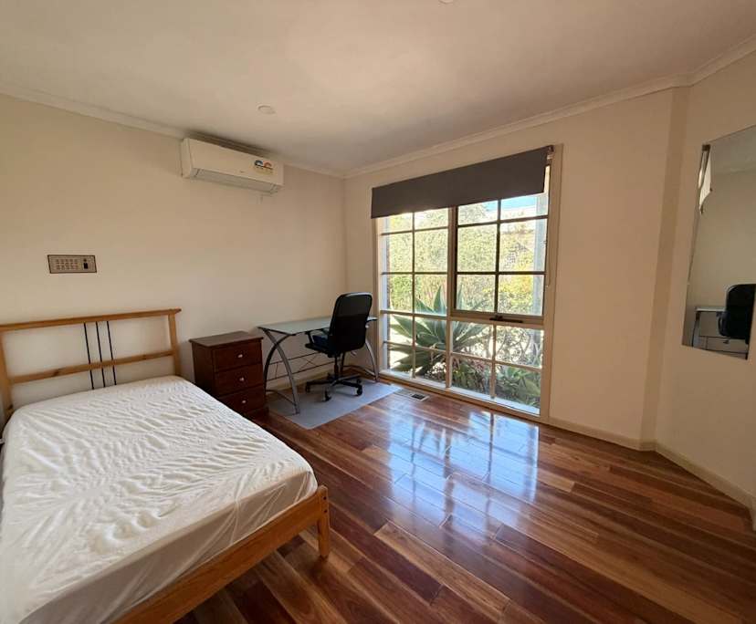 $275, Student-accommodation, 4 bathrooms, Carnegie VIC 3163