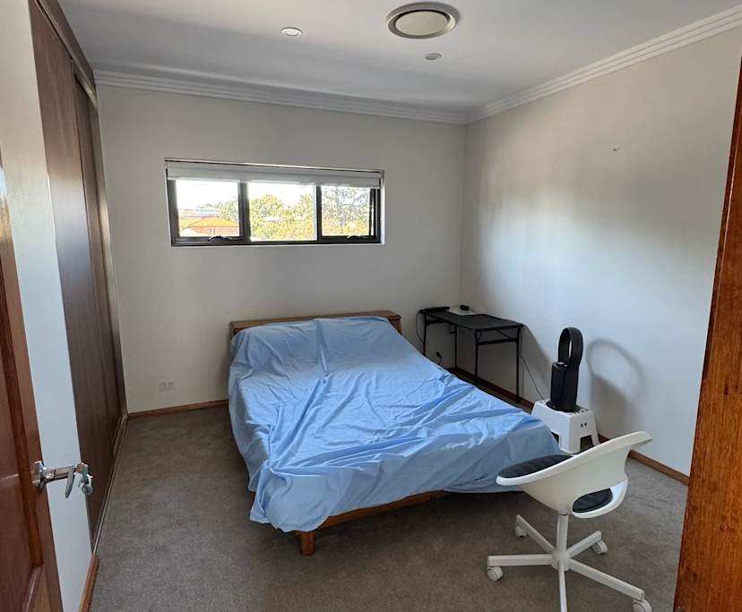 Furnished room with own bathroom