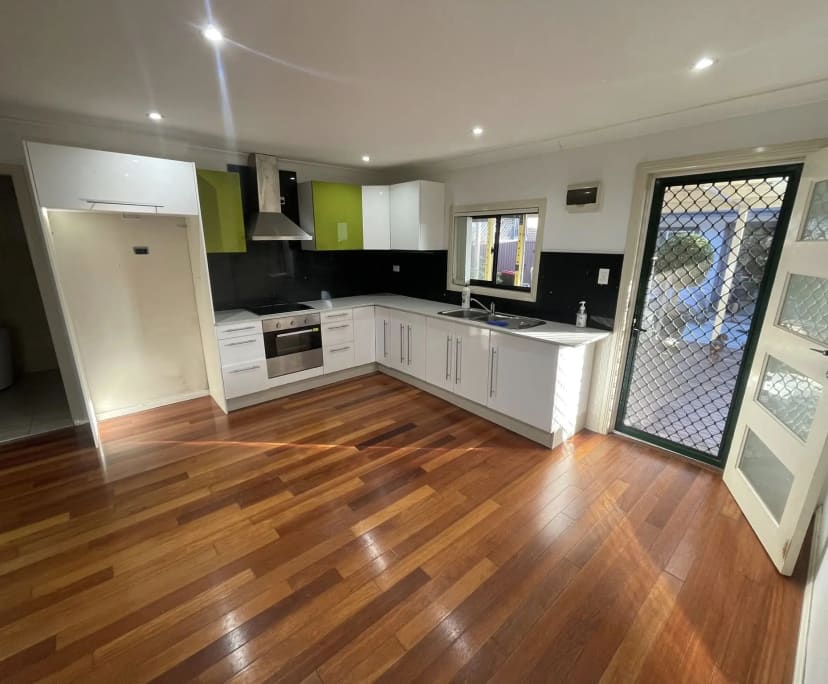 Room granny flat for rent