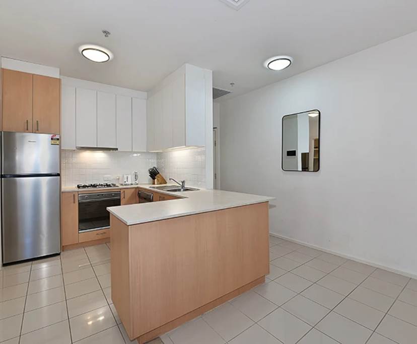 $1,075, Whole-property, 2 bathrooms, Melbourne VIC 3000