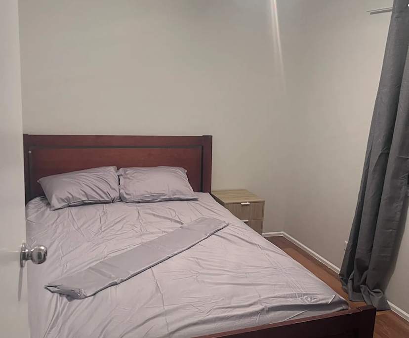 $350, Share-house, 3 bathrooms, Hillcrest QLD 4118