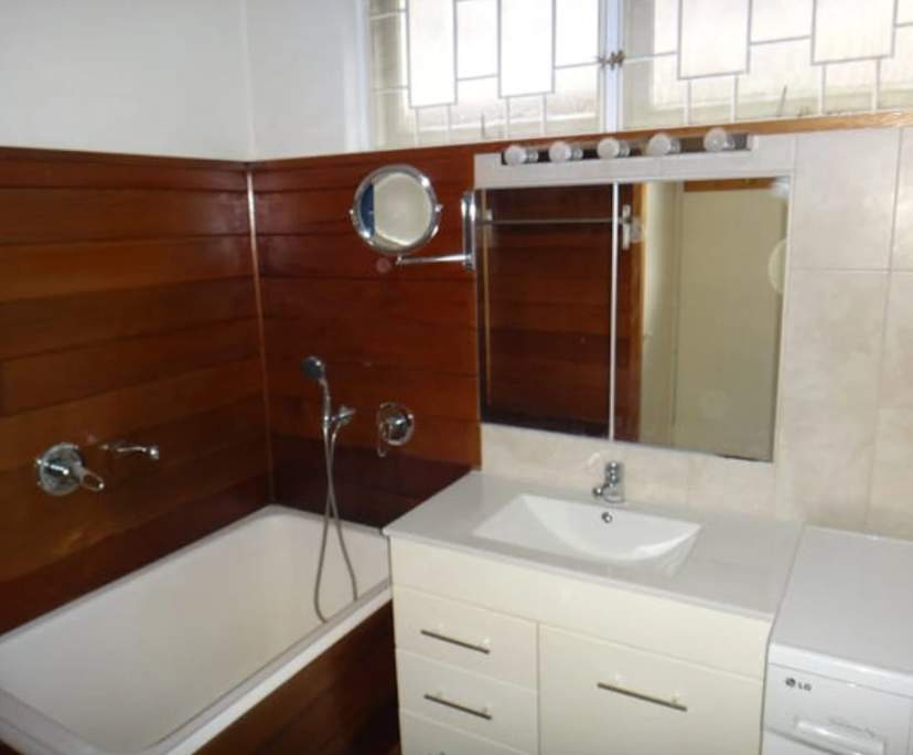 $375, Flatshare, 3 bathrooms, Kooyong VIC 3144