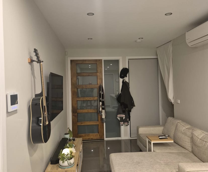 $325, Share-house, 3 bathrooms, Sunshine West VIC 3020