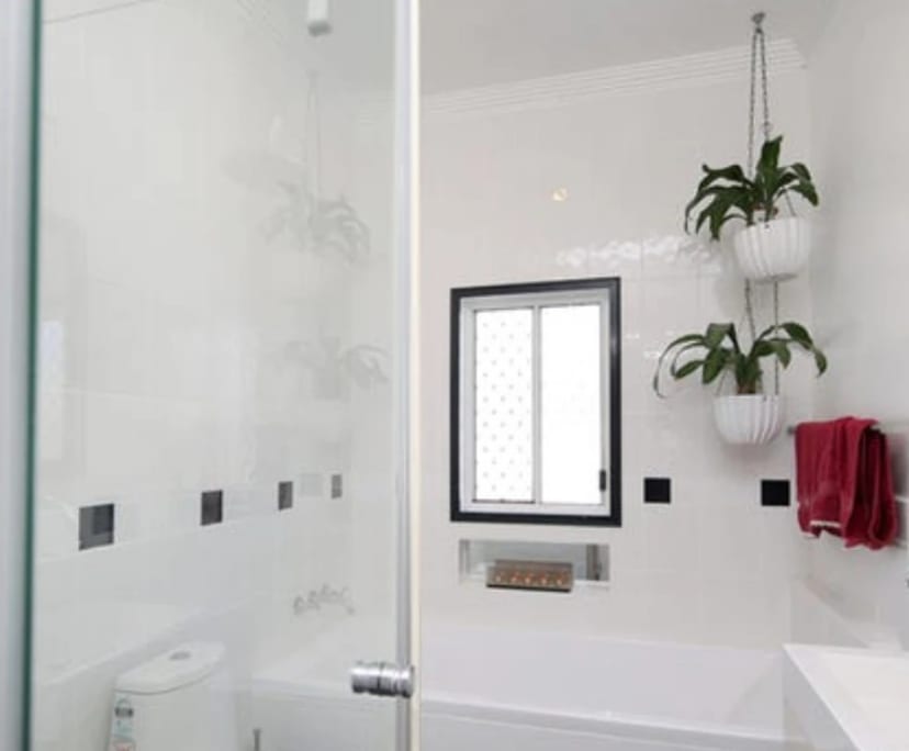 $300, Share-house, 3 bathrooms, New Lambton NSW 2305