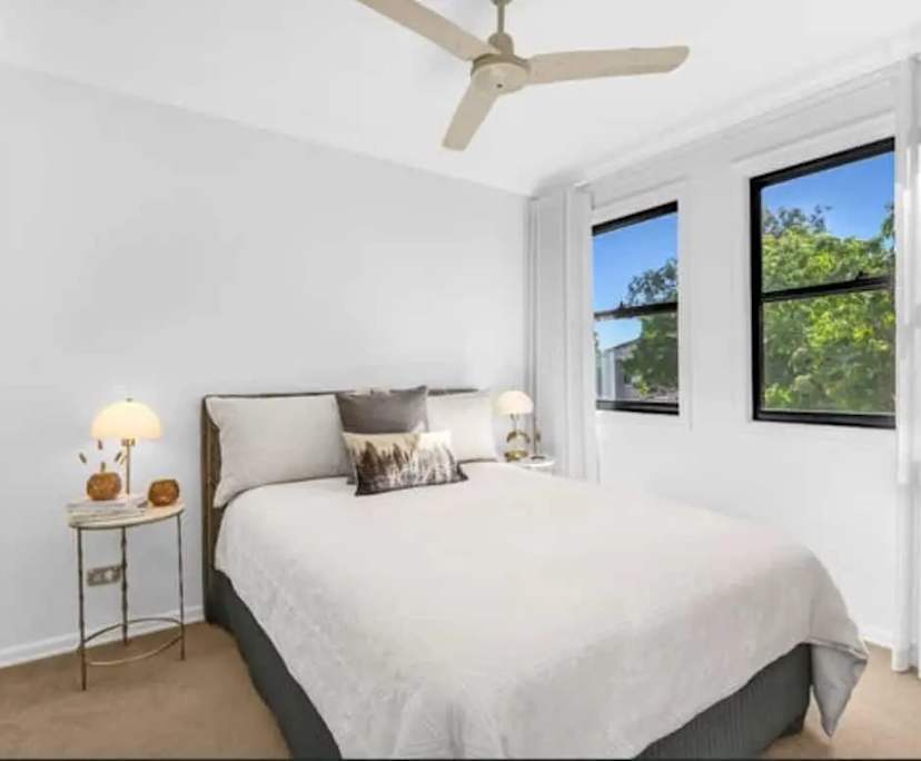 Furnished room with own bathroom