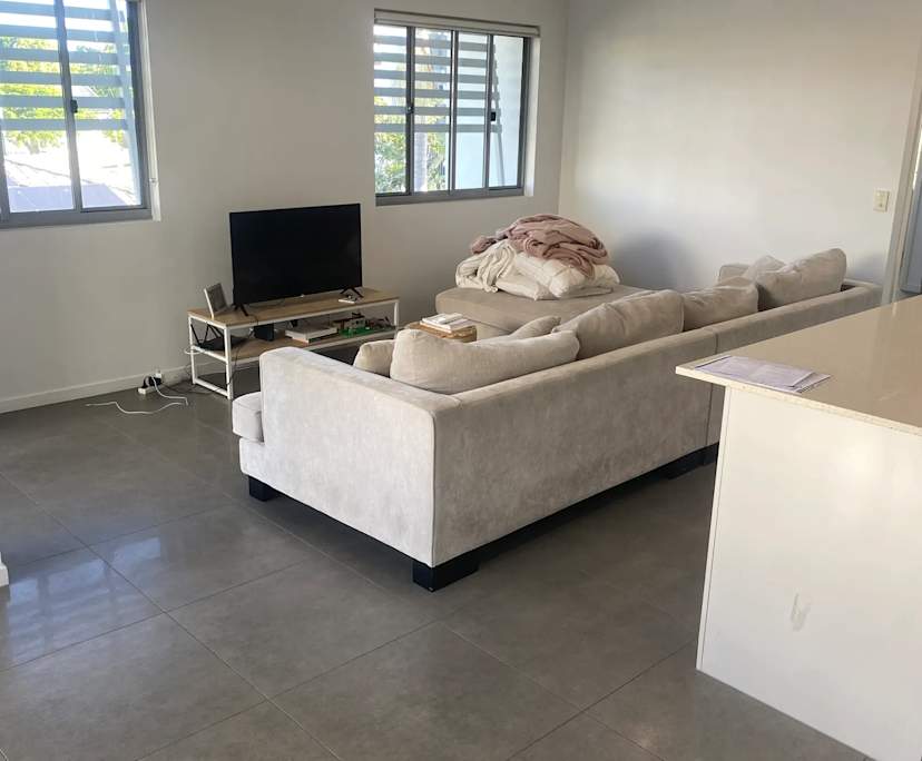 Unfurnished room with own bathroom