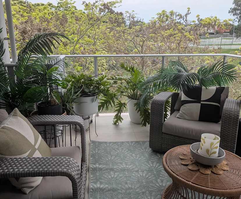 Furnished room with own bathroom