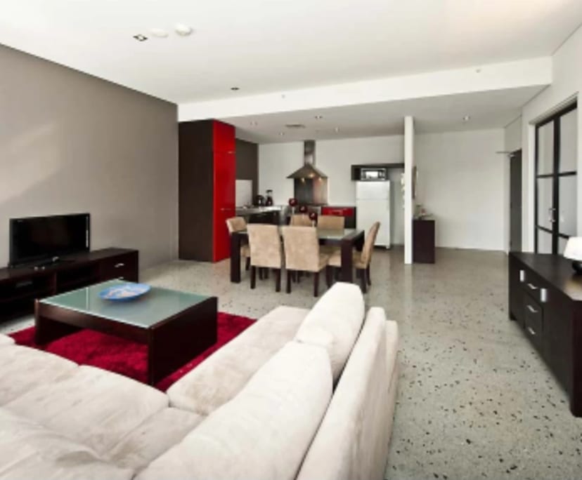 Furnished room in a flatshare