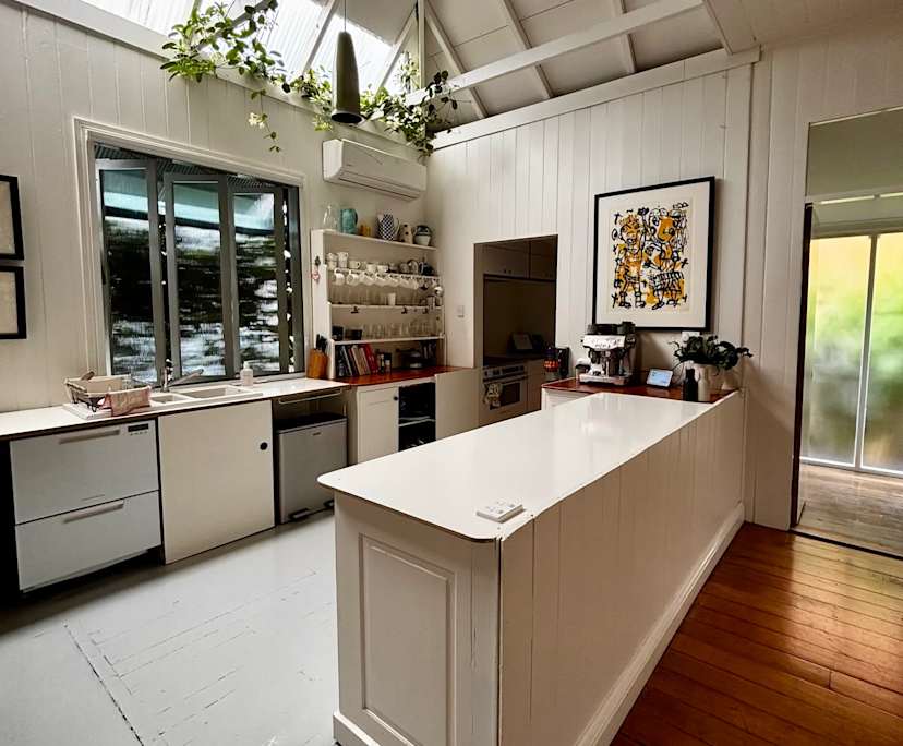 Whole property with 3 rooms for rent