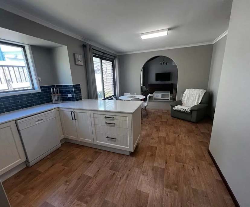 $250-300, Share-house, 2 rooms, Dicky Beach QLD 4551, Dicky Beach QLD 4551